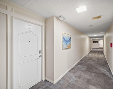 2601 Bellefontaine Street - Photo Thumbnail 6