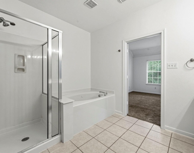 103 Ledgestone Place - Photo Thumbnail 29
