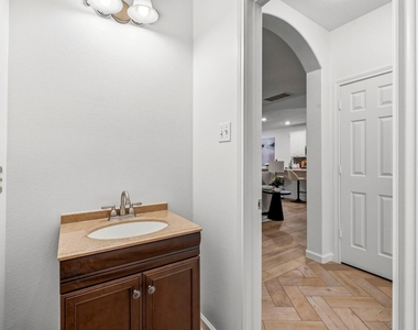 103 Ledgestone Place - Photo Thumbnail 20