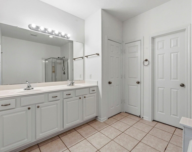 103 Ledgestone Place - Photo Thumbnail 28
