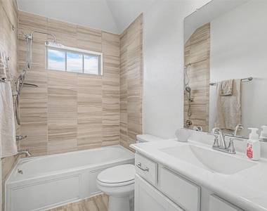 6019 Dovetail Cliff Court - Photo Thumbnail 26