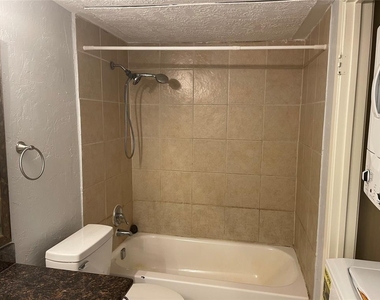 3025 Walnut Bend Lane - Photo Thumbnail 10