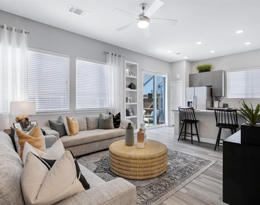 5567 Wild Acres Drive - Photo Thumbnail 4