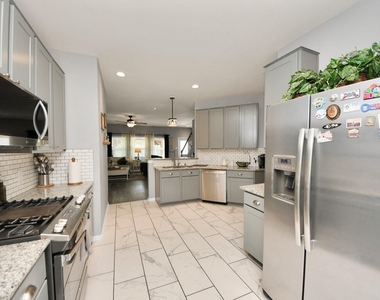 32655 Timber Point Drive - Photo Thumbnail 8