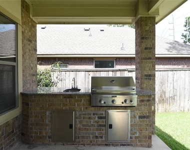 118 E Lasting Spring Circle - Photo Thumbnail 46