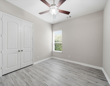 3818 Benevento Court - Photo Thumbnail 10