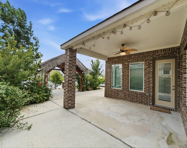3818 Benevento Court - Photo Thumbnail 12