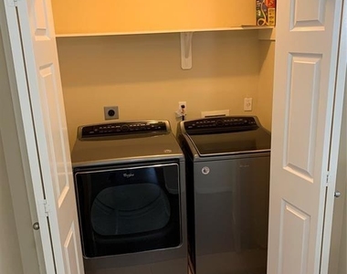 18019 Oak Orchard Lane - Photo Thumbnail 12