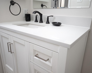 2475 Underwood Street - Photo Thumbnail 8