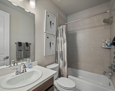 4413 Eli Street - Photo Thumbnail 34