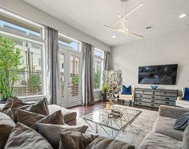 4413 Eli Street - Photo Thumbnail 14