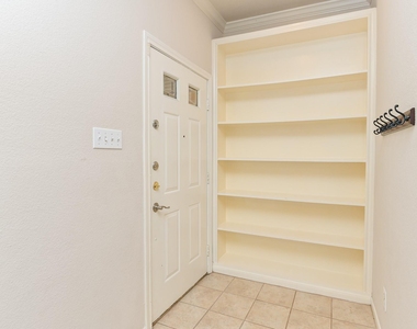 2255 Braeswood Park Drive - Photo Thumbnail 3