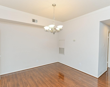 2255 Braeswood Park Drive - Photo Thumbnail 6