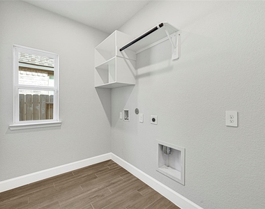 949 Cortez Creek Drive - Photo Thumbnail 25