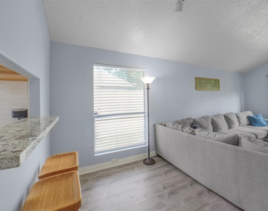 10546 Waving Fields Drive - Photo Thumbnail 10
