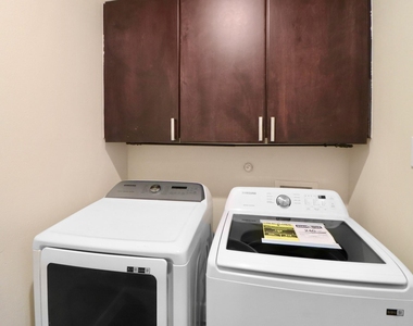 3045 Clinton Drive - Photo Thumbnail 24