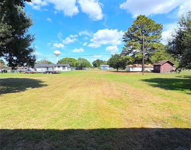 1120 3rd Street - Photo Thumbnail 12