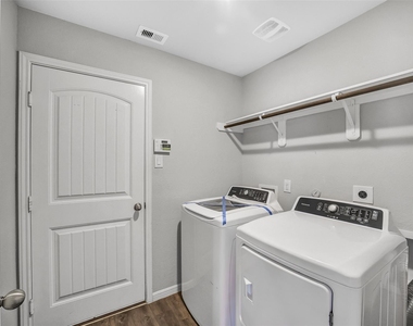 3434 Mcdonough Way - Photo Thumbnail 24