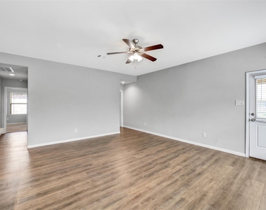 3434 Mcdonough Way - Photo Thumbnail 21