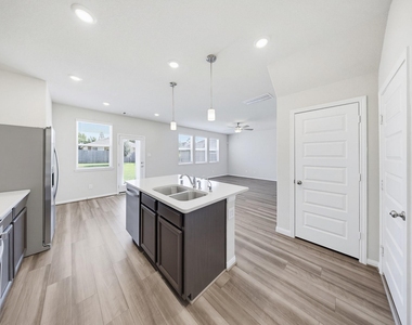 18560 Meadow Point Lane - Photo Thumbnail 5