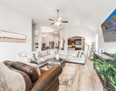 12430 Ashgrove Point Drive - Photo Thumbnail 15