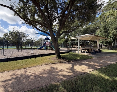 510 Cypresswood Trace - Photo Thumbnail 43