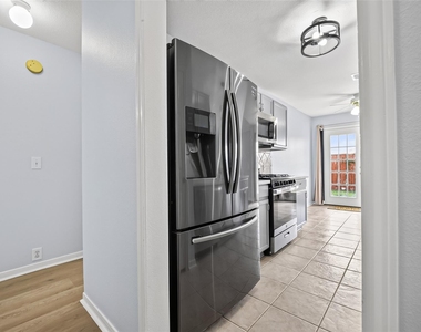 510 Cypresswood Trace - Photo Thumbnail 13
