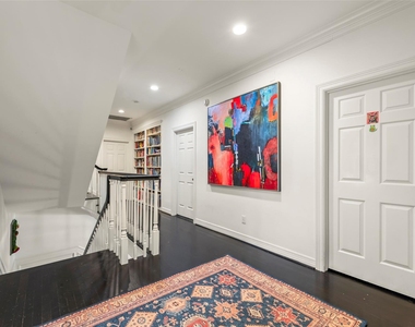 5305 Fieldwood Drive - Photo Thumbnail 17