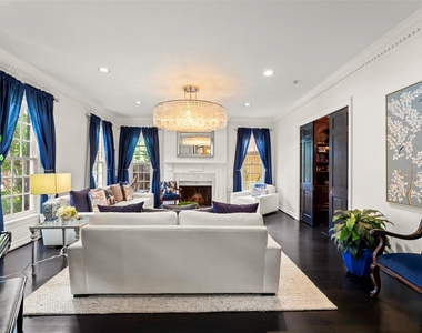 5305 Fieldwood Drive - Photo Thumbnail 2