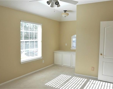 5634 Heather Run - Photo Thumbnail 20
