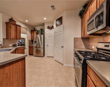 4502 Aspen Leaf Lane - Photo Thumbnail 5