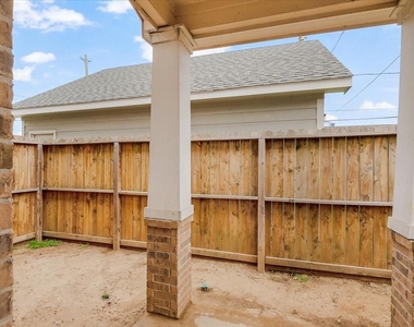 6501 Stratton Street - Photo Thumbnail 25