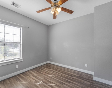 6501 Stratton Street - Photo Thumbnail 22