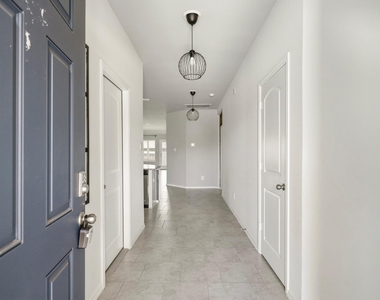 3525 Pearl Mill Lane - Photo Thumbnail 1