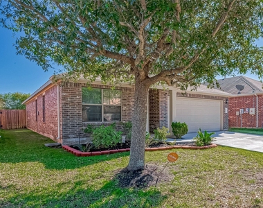 5822 Camelia Evergreen Lane - Photo Thumbnail 4