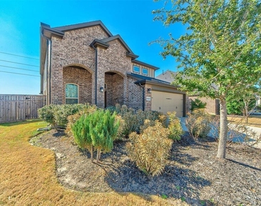 5626 Verona Ridge Drive - Photo Thumbnail 1
