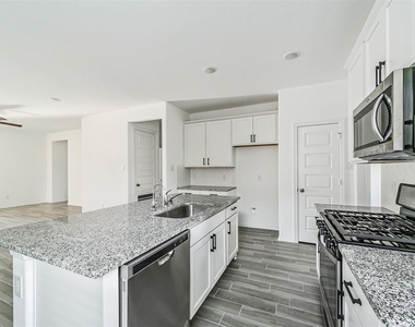 5626 Tabula Rasa Dr - Photo Thumbnail 13