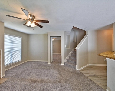 19803 Lindenwick Court - Photo Thumbnail 15