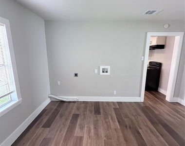 7011 Anderson Street - Photo Thumbnail 18