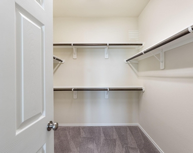 3235 Longleaf Meadows Drive - Photo Thumbnail 15
