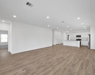 3609 Oakvale Drive - Photo Thumbnail 18