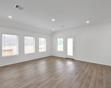 3609 Oakvale Drive - Photo Thumbnail 16