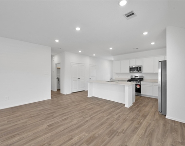 3609 Oakvale Drive - Photo Thumbnail 15