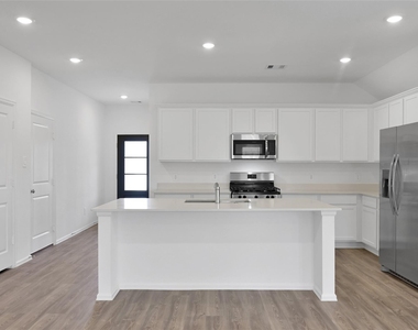 3609 Oakvale Drive - Photo Thumbnail 10