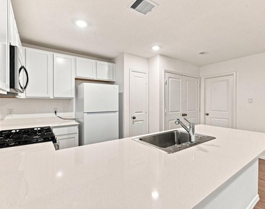 7227 Gorrion Drive - Photo Thumbnail 6