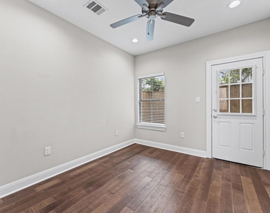 3339 Beverly Forest Drive - Photo Thumbnail 27
