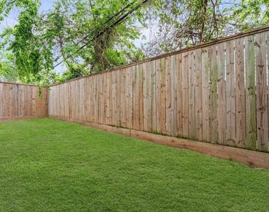 3339 Beverly Forest Drive - Photo Thumbnail 33