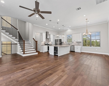 3339 Beverly Forest Drive - Photo Thumbnail 5