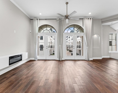 3339 Beverly Forest Drive - Photo Thumbnail 8