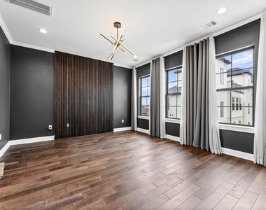 3339 Beverly Forest Drive - Photo Thumbnail 19